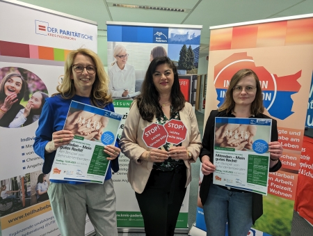 Laden gemeinsam zur Inklusionsveranstaltung für Menschen mit Behinderung ein – (v.l.) Alexandra Mader, Beraterin der EUTB®, Zehra Bavli, Psychiatriekoordinatorin des Kreises Paderborn und Leiterin des Sozialpsychiatrischen Dienstes und Laura Fortmeier, Koordinierungsstelle für Inklusion Stadt Paderborn Inklusionsveranstaltung für Menschen mit Behinderung am Freitag, den 12. Mai 2023